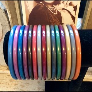 Huge lot of 13 colorful vintage bangles